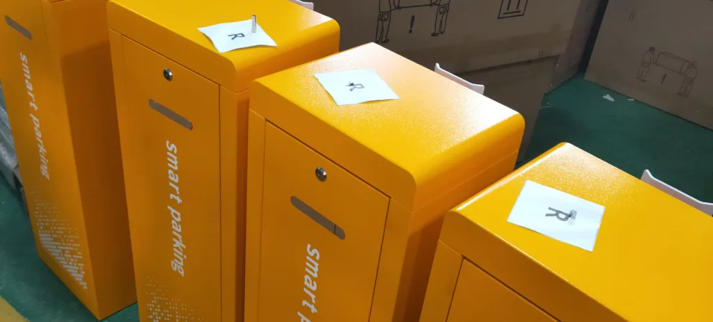 KKH barrier gates adopt durable cabinet case